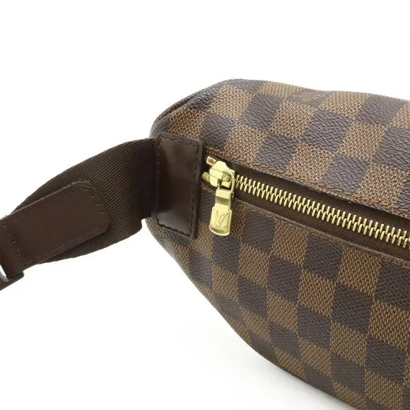 LOUIS VUITTON Authentic Brown Damier Fanny Pack - Picture 5 of 9